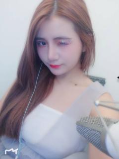 学妹吃瓜群众视频,揭秘校园热点背后的故事