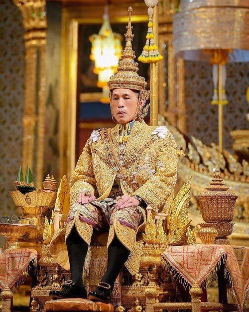 泰国国王吃瓜,揭秘王室趣味生活