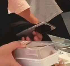 华为matex吃瓜,揭秘折叠屏手机背后的“吃瓜”故事