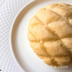 吃口哈密瓜面包,甜蜜邂逅，口感新体验