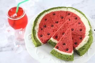 吃瓜群众蛋糕撒花,甜蜜瞬间，欢乐共享