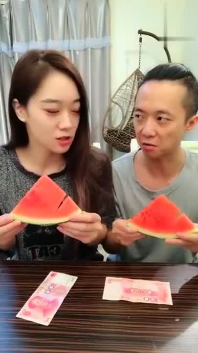 夫妻吃瓜视频,揭秘娱乐圈背后的甜蜜与辛酸